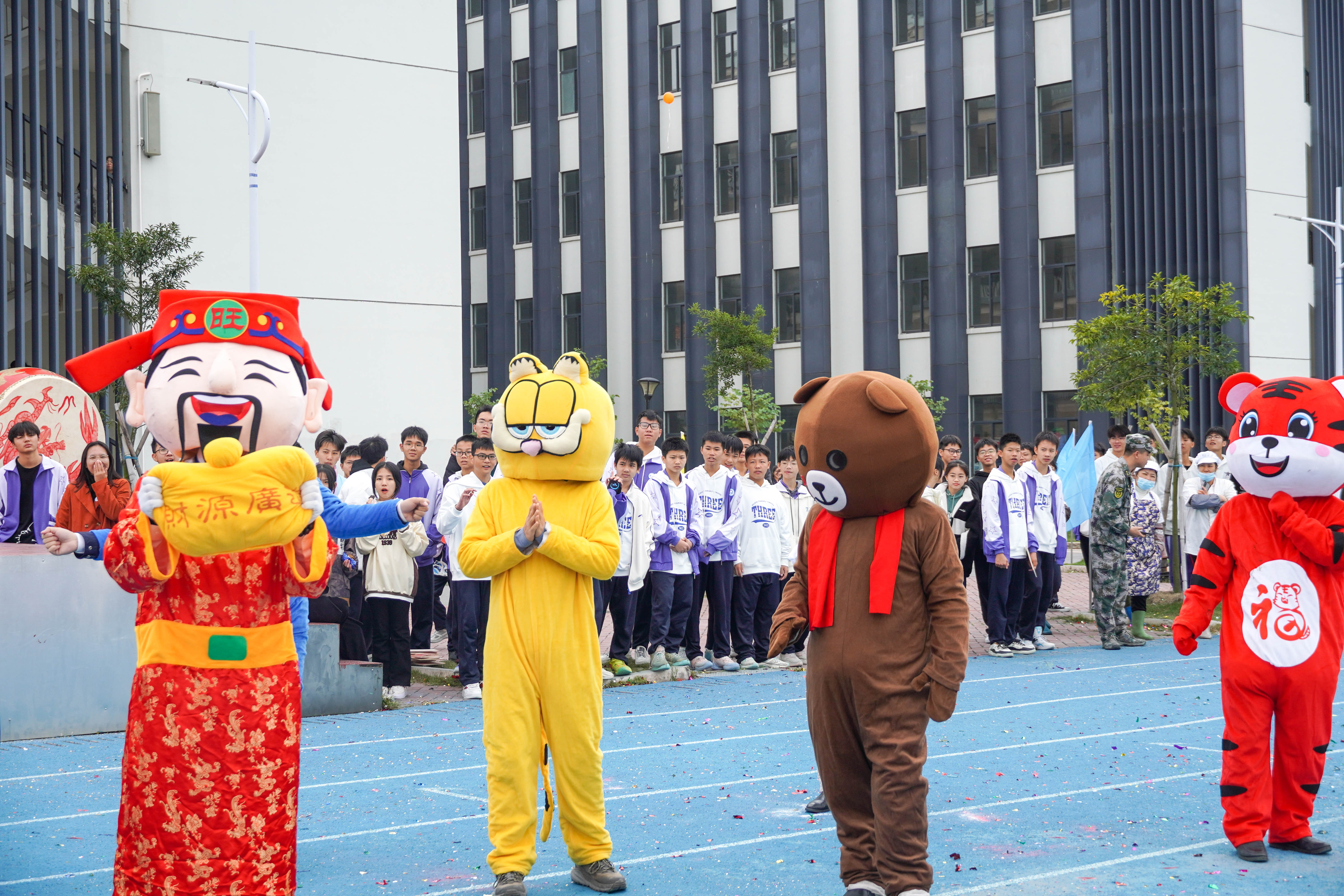 DSC08425.jpg